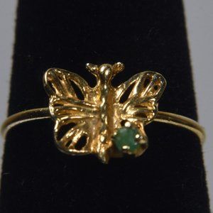 Adorable Little 14k Yellow Gold Butterfly Ring with Emerald Accent - Size 2.75